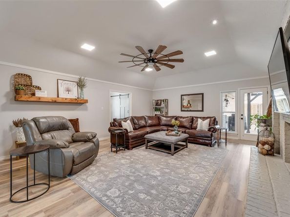 602  Greensprings Street , Highland Village Texas 75077