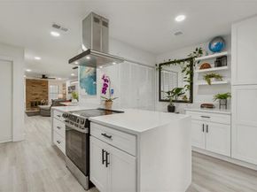 10635  Stone Canyon Road  19, Dallas Texas 75230