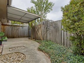 10635  Stone Canyon Road  19, Dallas Texas 75230