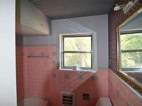 1916  Tierney Road , Fort Worth Texas 76112