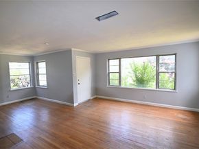 1916  Tierney Road , Fort Worth Texas 76112