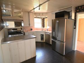 1916  Tierney Road , Fort Worth Texas 76112