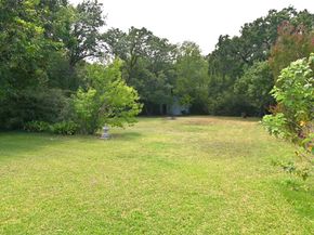 1916  Tierney Road , Fort Worth Texas 76112