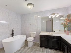 5859  Frankford Road  812, Dallas Texas 75252