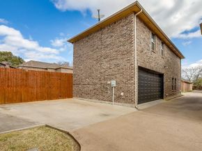 4912  Ridglea Hills Court , Fort Worth Texas 76116