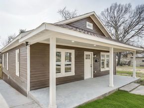 1102  Church Street , Dallas Texas 75203