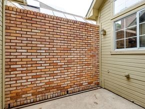 1401  Carver Lane , Irving Texas 75061