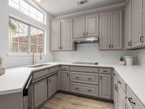 1401  Carver Lane , Irving Texas 75061