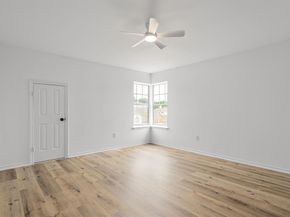 1401  Carver Lane , Irving Texas 75061