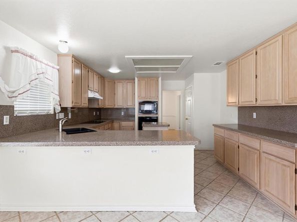 1205  Wicklow Lane , Garland Texas 75044