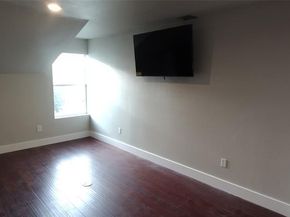 6227  Lakeshore  , Dallas Texas 75214