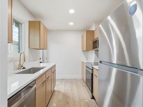 1729  R Avenue , Plano Texas 75074