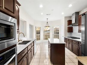 1228  Colby Court , Irving Texas 75060