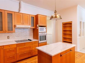 1500  Chestnut Drive , Savannah Texas 76227