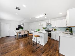 1218  Tarpley Avenue , Dallas Texas 75211