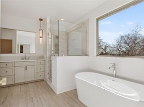 1107  Mount Auburn Avenue , Dallas Texas 75223