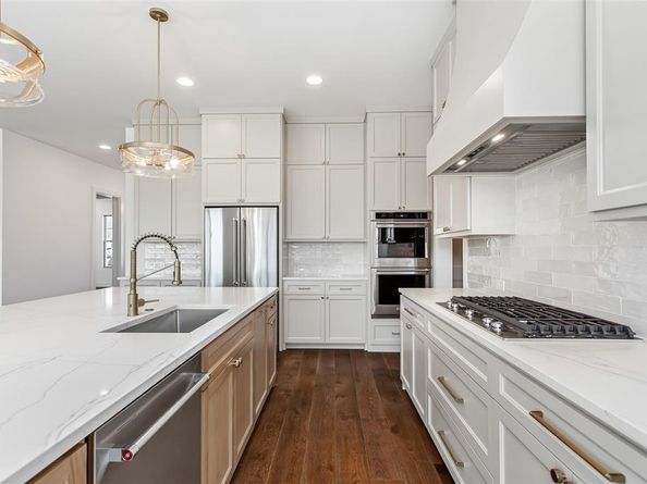 1107  Mount Auburn Avenue , Dallas Texas 75223