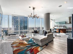 2430  Victory Park Lane  2601, Dallas Texas 75219