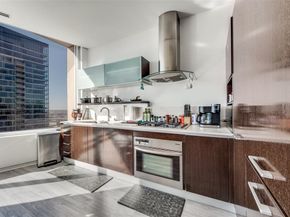 2430  Victory Park Lane  2601, Dallas Texas 75219