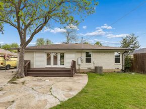 2812  San Medina Avenue , Dallas Texas 75228