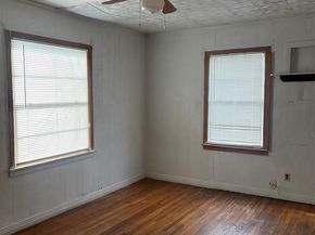 325 N Wood Street , Denton Texas 76209