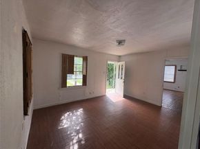 325 N Wood Street , Denton Texas 76209