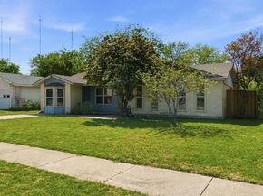 728  Lisa Lane , Cedar Hill Texas 75104