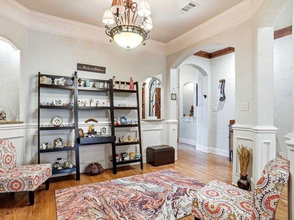 620  Highview Lane , Hurst Texas 76054