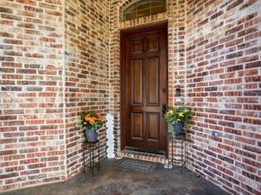 620  Highview Lane , Hurst Texas 76054