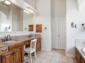 620  Highview Lane , Hurst Texas 76054