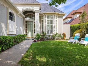 14725  Celestial Place , Addison Texas 75254