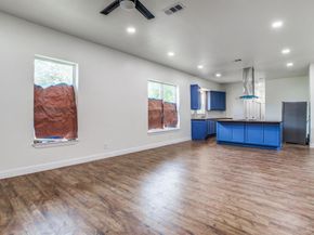3423 S Harwood Street , Dallas Texas 75215