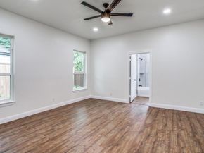 3423 S Harwood Street , Dallas Texas 75215