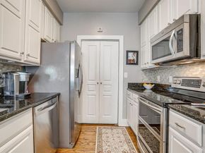 3333  Darcy Street  2203, Fort Worth Texas 76107