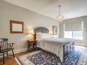 3333  Darcy Street  2203, Fort Worth Texas 76107