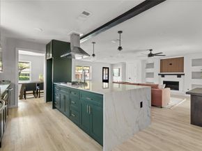 6211  Symphony Lane , Dallas Texas 75227