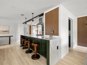6211  Symphony Lane , Dallas Texas 75227
