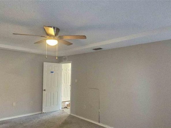 934  Robinwood Drive , Arlington Texas 76017