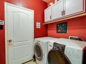 706  Gentry Drive , Arlington Texas 76018