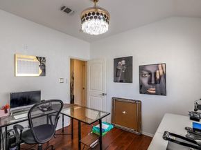 706  Gentry Drive , Arlington Texas 76018