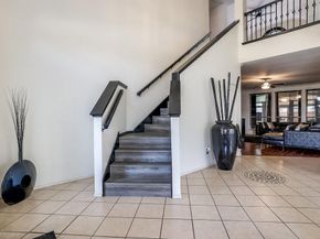 706  Gentry Drive , Arlington Texas 76018