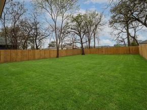 4715  Nome Street , Dallas Texas 75216