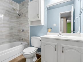 1813  Dodge Trail , Grand Prairie Texas 75052