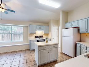 10508  Holly Grove  , Fort Worth Texas 76108