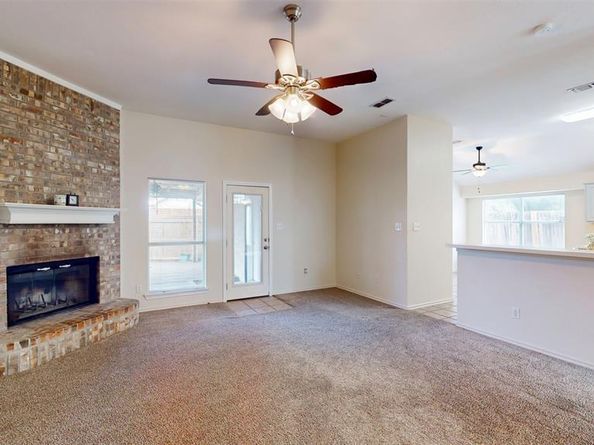 10508  Holly Grove  , Fort Worth Texas 76108