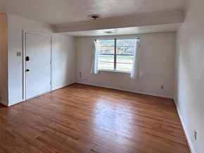 329 N Brighton Avenue , Dallas Texas 75208