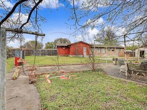 4113  Canyon Trail , Lake Worth Texas 76135