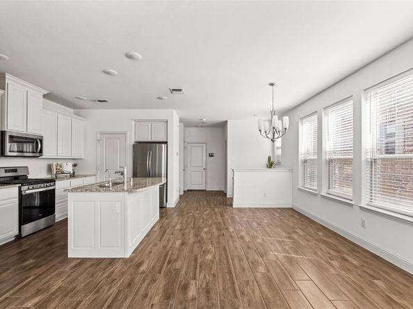 4721  Smokey Quartz Lane , Arlington Texas 76005