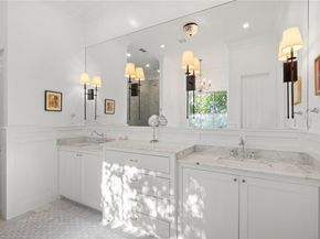 7040  Gaston Avenue , Dallas Texas 75214