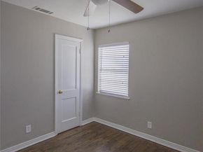 1109  Edgefield Drive , Garland Texas 75040